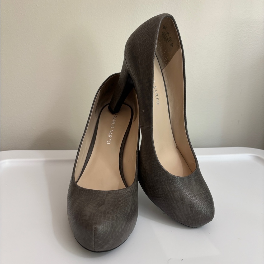 Franco Sarto Gray Textured Heels